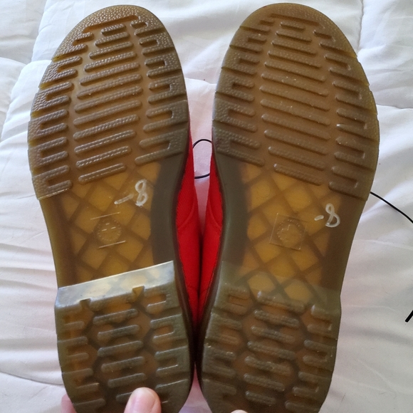 EUC DOC MARTENS SIZE 7 - Picture 4 of 6